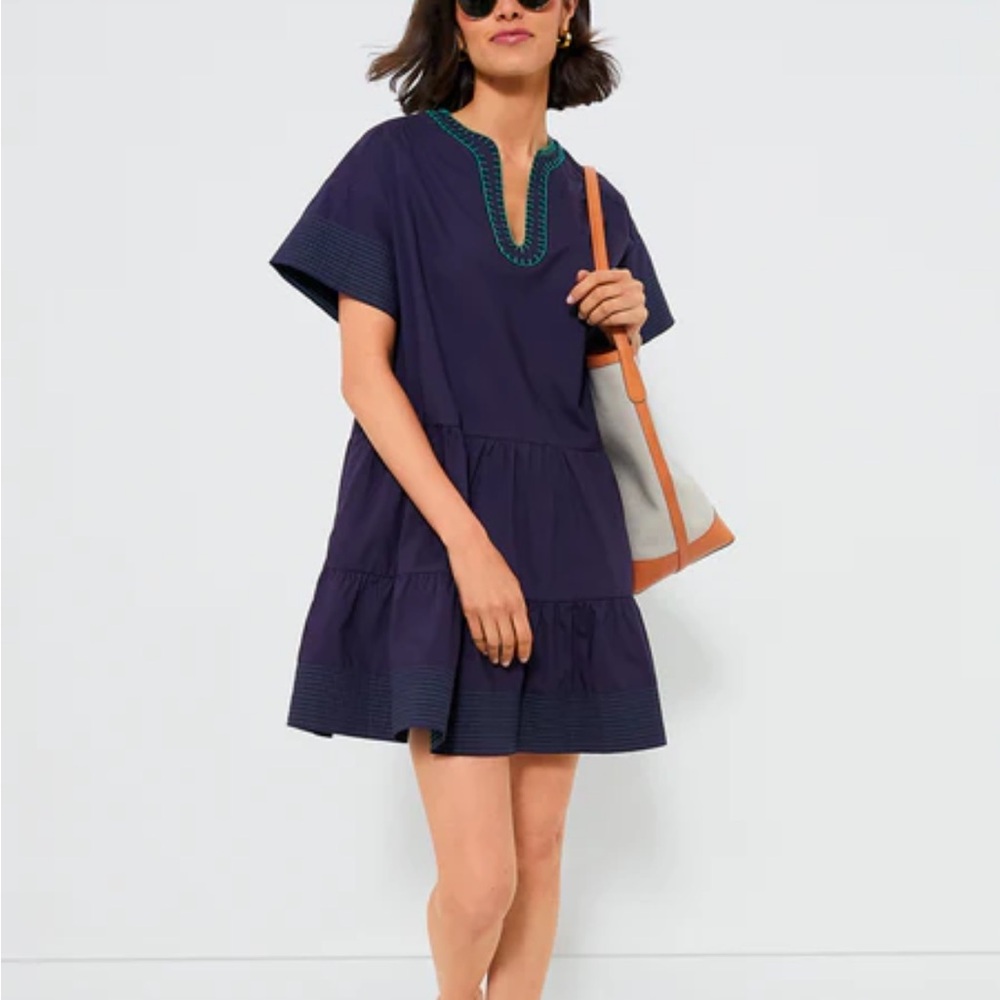 Tuckernuck POMANDER PLACE
Navy Kinsley Dress